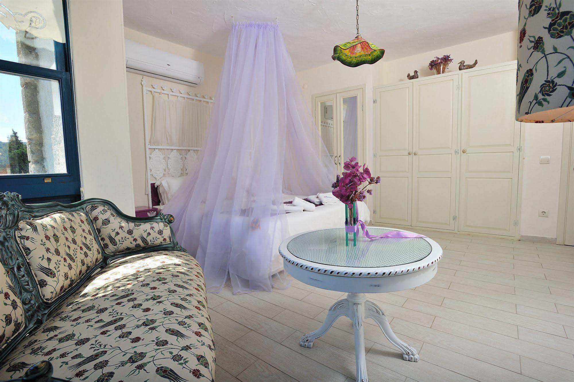 Alacati Sultan Konak Butik Otel ℳℛ Luxury Concept エクステリア 写真