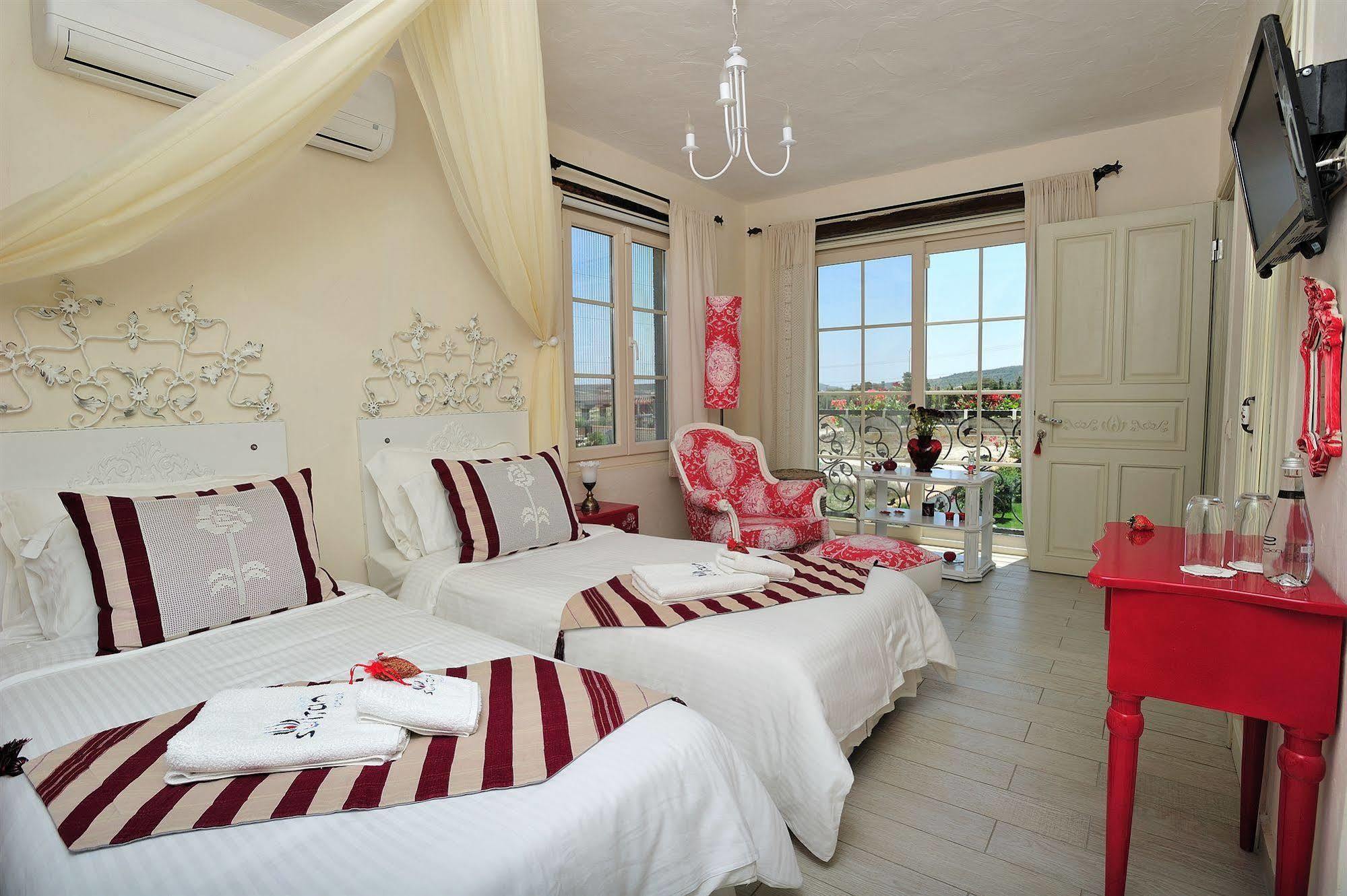 Alacati Sultan Konak Butik Otel ℳℛ Luxury Concept エクステリア 写真